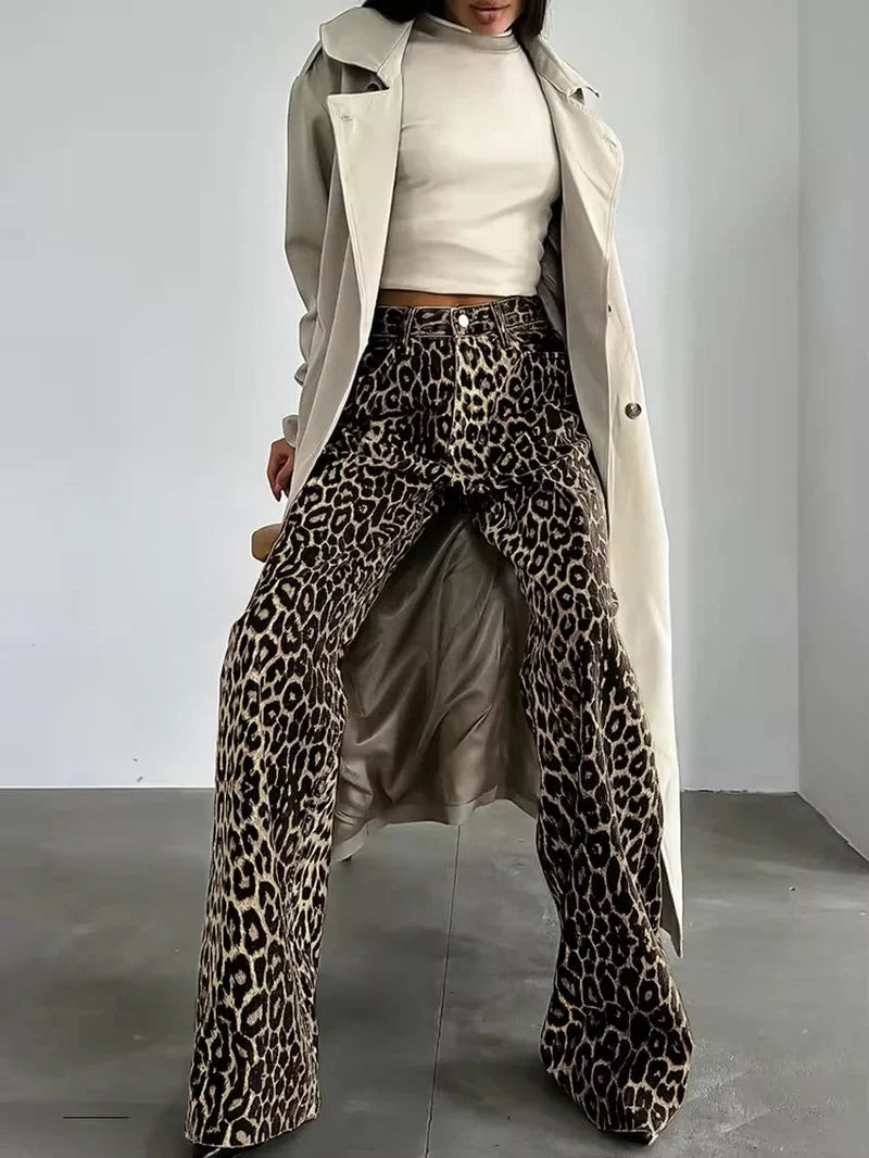 LEOPARD DENIM STRAIGHT JEANS