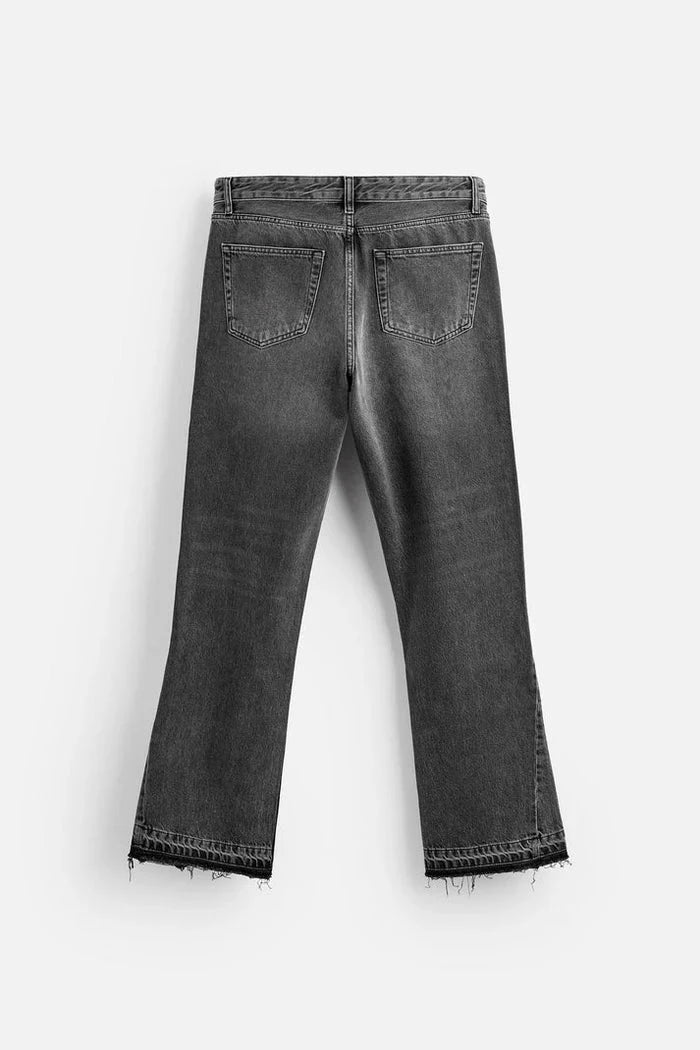 CLASSIC FLARED DENIM