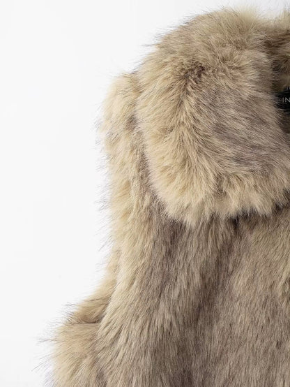 FUR VEST