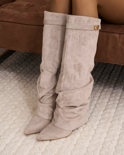 VIRAL SLOUCHY BOOTS